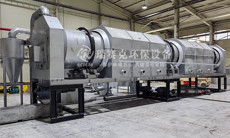 云南鋰電池打粉回收處理設(shè)備線的現(xiàn)場(chǎng)圖